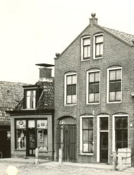 Klik hier om terug te keren
